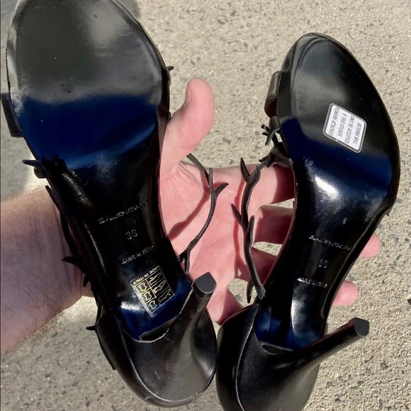 🎃HOST PICK🎃Balenciaga Gothic Black Vine Pumps. Size 8.0. Black Leather. - Picture 6 of 14